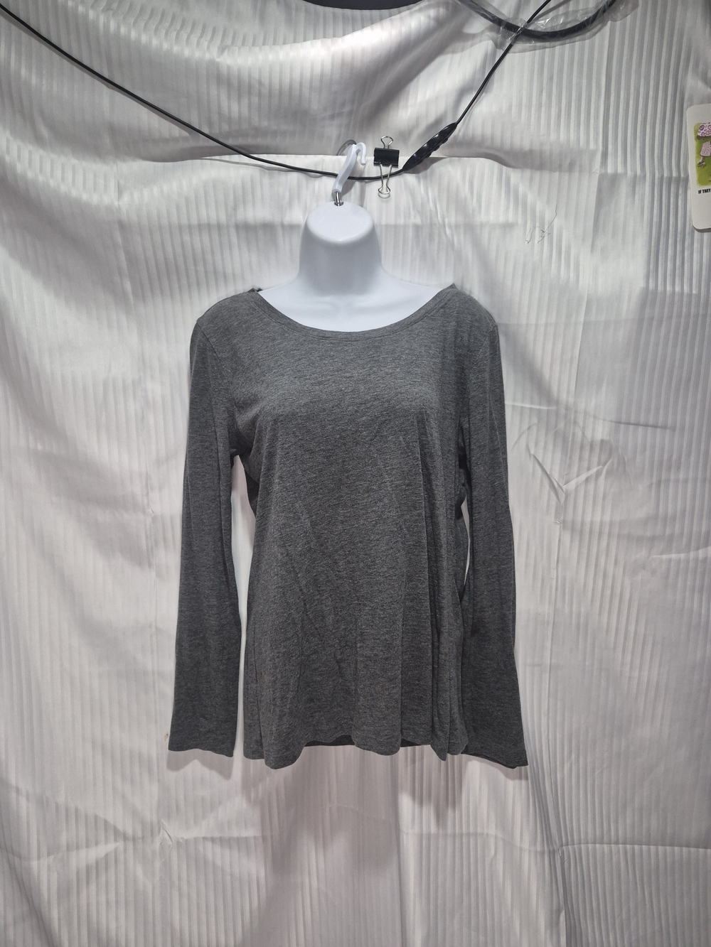 Forever 21 Women's Dark Heather Gray Scoop Neck Long Sleeve Tee Size Medium